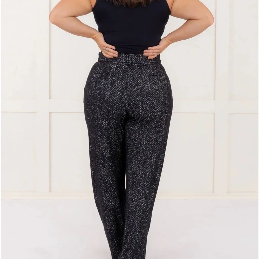 SPANX® PONTE BARREL LEG PANT, HERRINGBONE - Picture 2 of 7